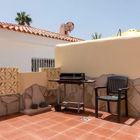 Sunrise Lovely 2 Bedroom קיאו סלבאחה