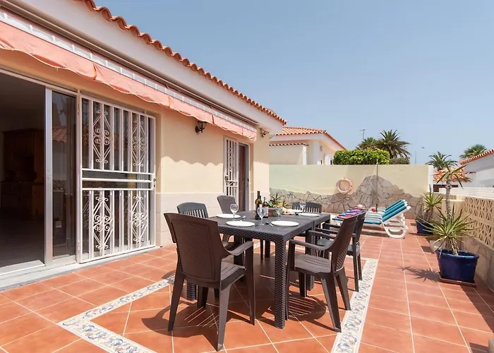 Villa Sunrise Lovely 2 Bedroom Callao Salvaje