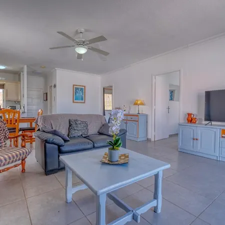 Villa Sunrise Lovely 2 Bedroom