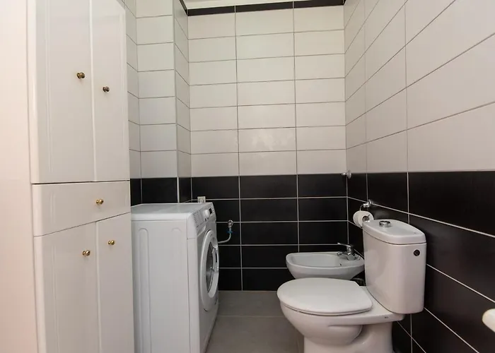 Sunrise Lovely 2 Bedroom Vila Callao Salvaje