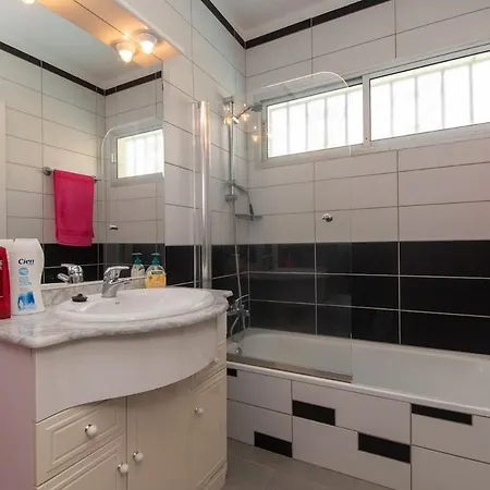 Villa Sunrise Lovely 2 Bedroom Callao Salvaje